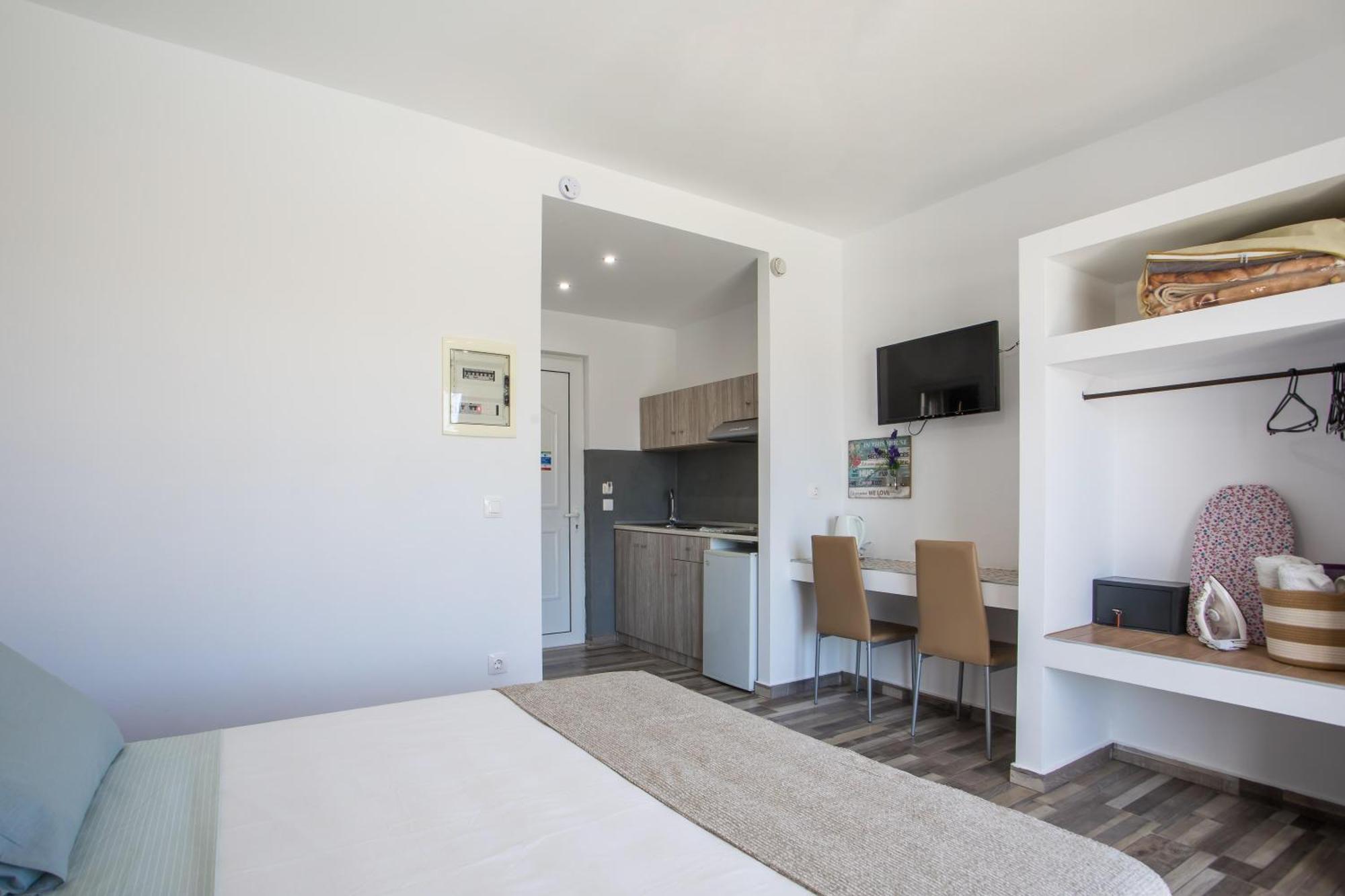 Lisabeth Apartments ฟาลิรากี ภายนอก รูปภาพ